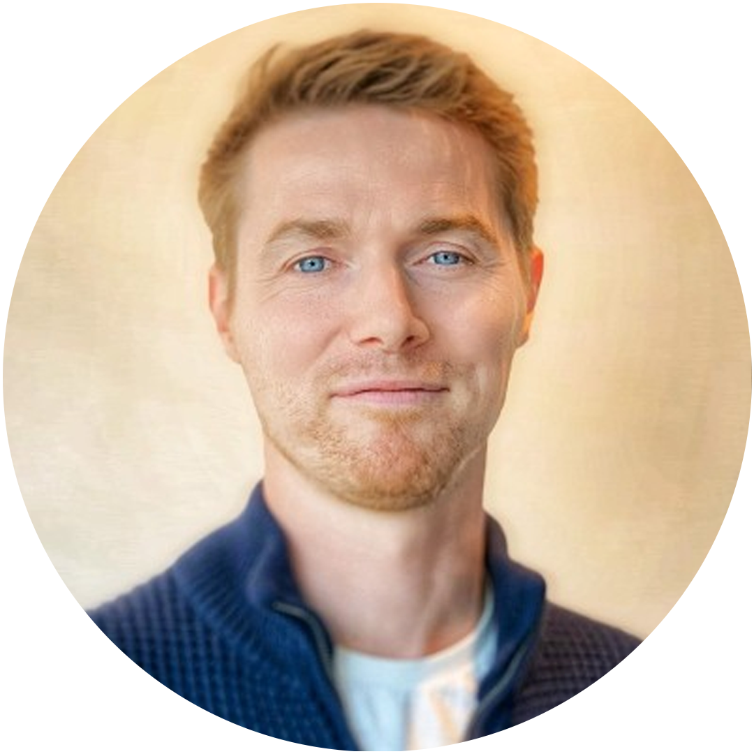 <a href="https://www.linkedin.com/in/ronanwall/" target="_blank" style="color:black;">Ronan Wall</a>